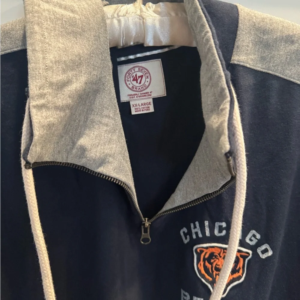 Chicago Bears 47 Brand Navy and Gray Zip-Up Sweater - Picture 4 of 8